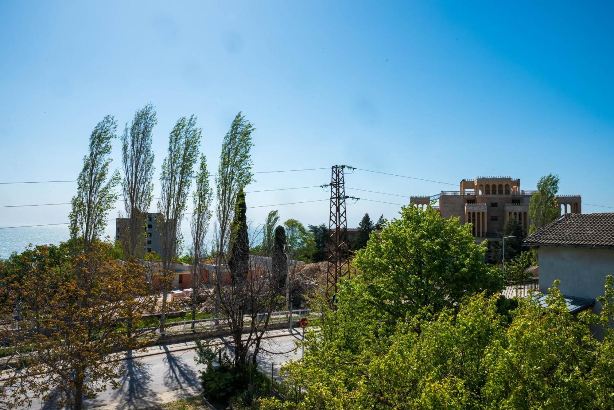 Perla Aparthotel Golden Sands Bagian luar foto