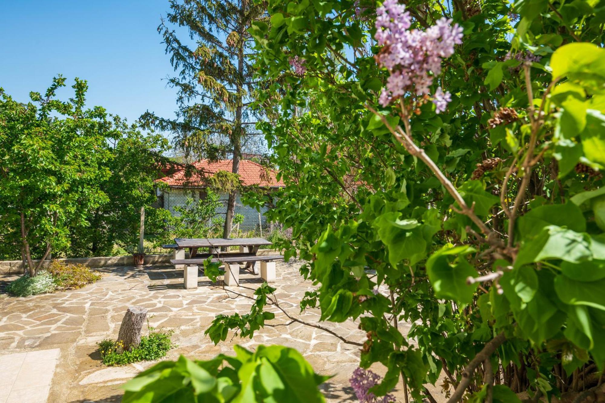 Perla Aparthotel Golden Sands Bagian luar foto