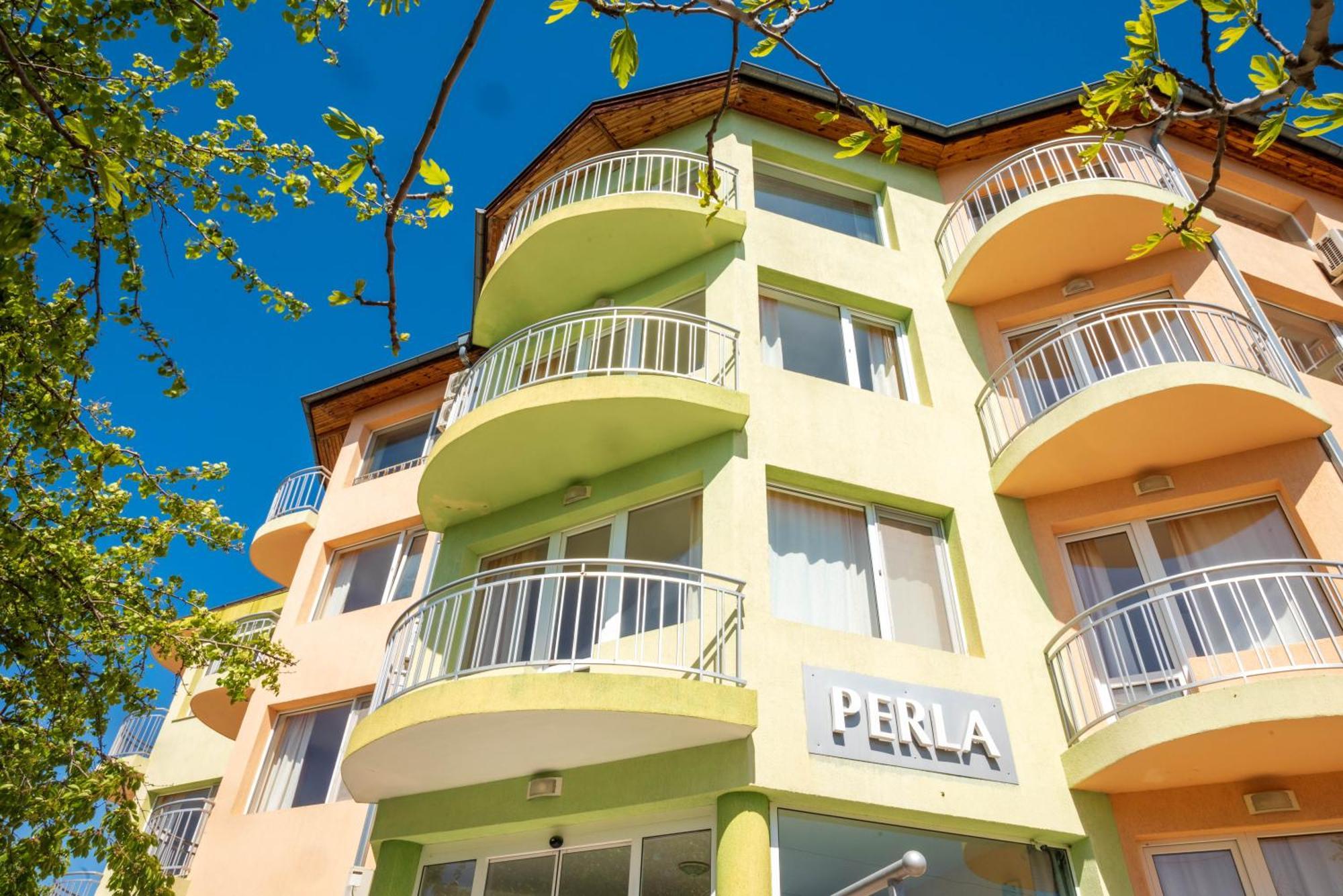 Perla Aparthotel Golden Sands Bagian luar foto